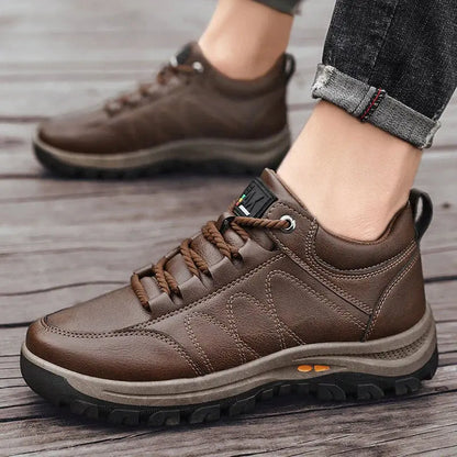 Zapatos ortopédicos de cuero genuino para hombre – Modelo clásico con confort y soporte.